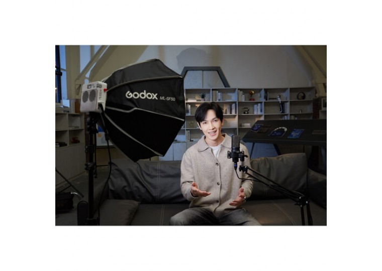 Lighting & Studio Equipment
